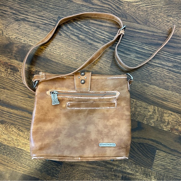 Trinity Ranch Montana West Brown Tooled Studded Design Western Crossbody Bag - Picture 3 of 14